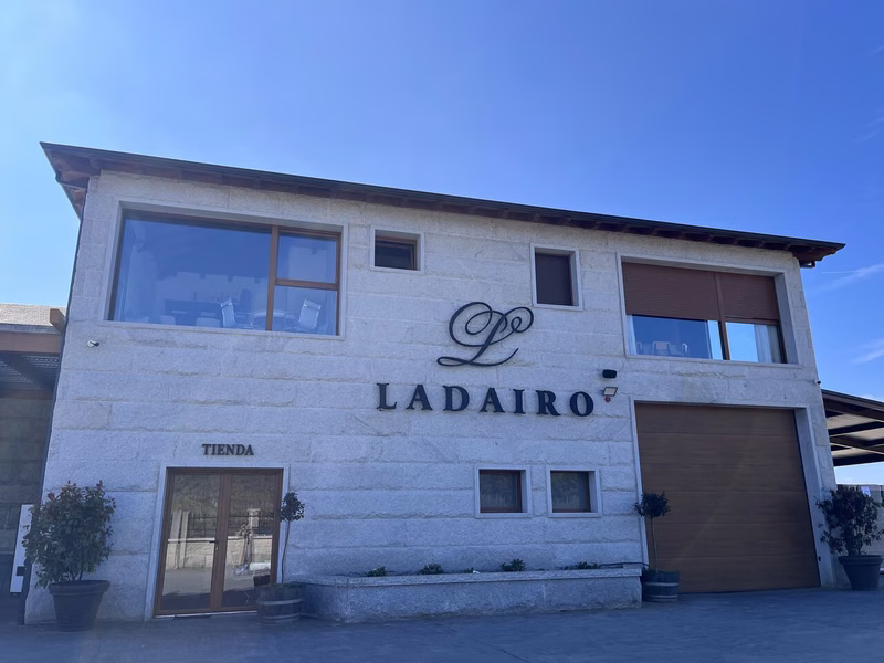 Vinos de la bodega: Bodega Ladairo